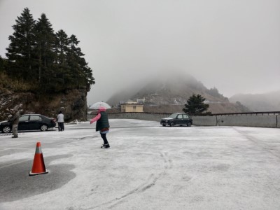 松雪樓外廣場2