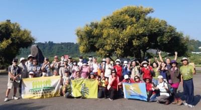 「大雪山林道淨山活動」由台中市海線社區大學、野鳥協會志工、東勢林區管理處志工及台中市民共同參與