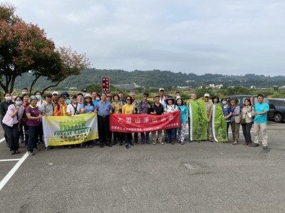 東勢河濱公園集合