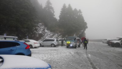 松雪樓前廣場