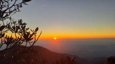 大雪山夕陽晚霞