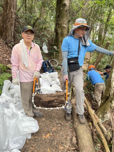 自製編網袋搬運土石