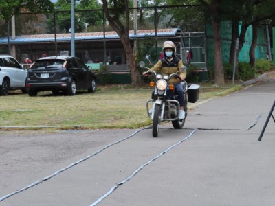 騎乘機車測驗