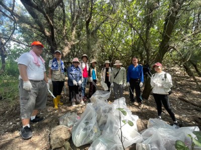 監測志工協助辦理大安地區第1427號海岸保安林淨灘活動