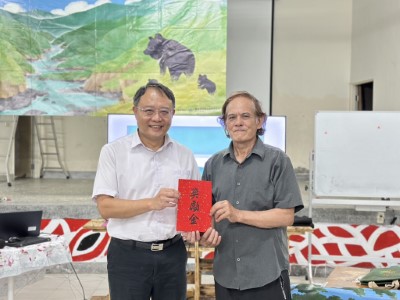 人人守護山林協會今年5月二度在巡守路線上拍攝到黑熊影像，獲頒黑熊生態服務給付棲地監測獎勵金