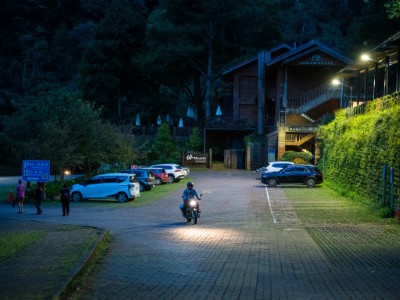 八仙山國家森林遊樂區第一停車場安裝生態照明燈具