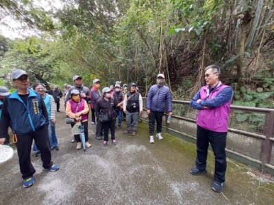 南眉文化促進會理事長親自導覽電火圳步道走讀生態