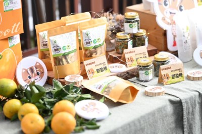 現場展示多樣友善石虎農作標章農產